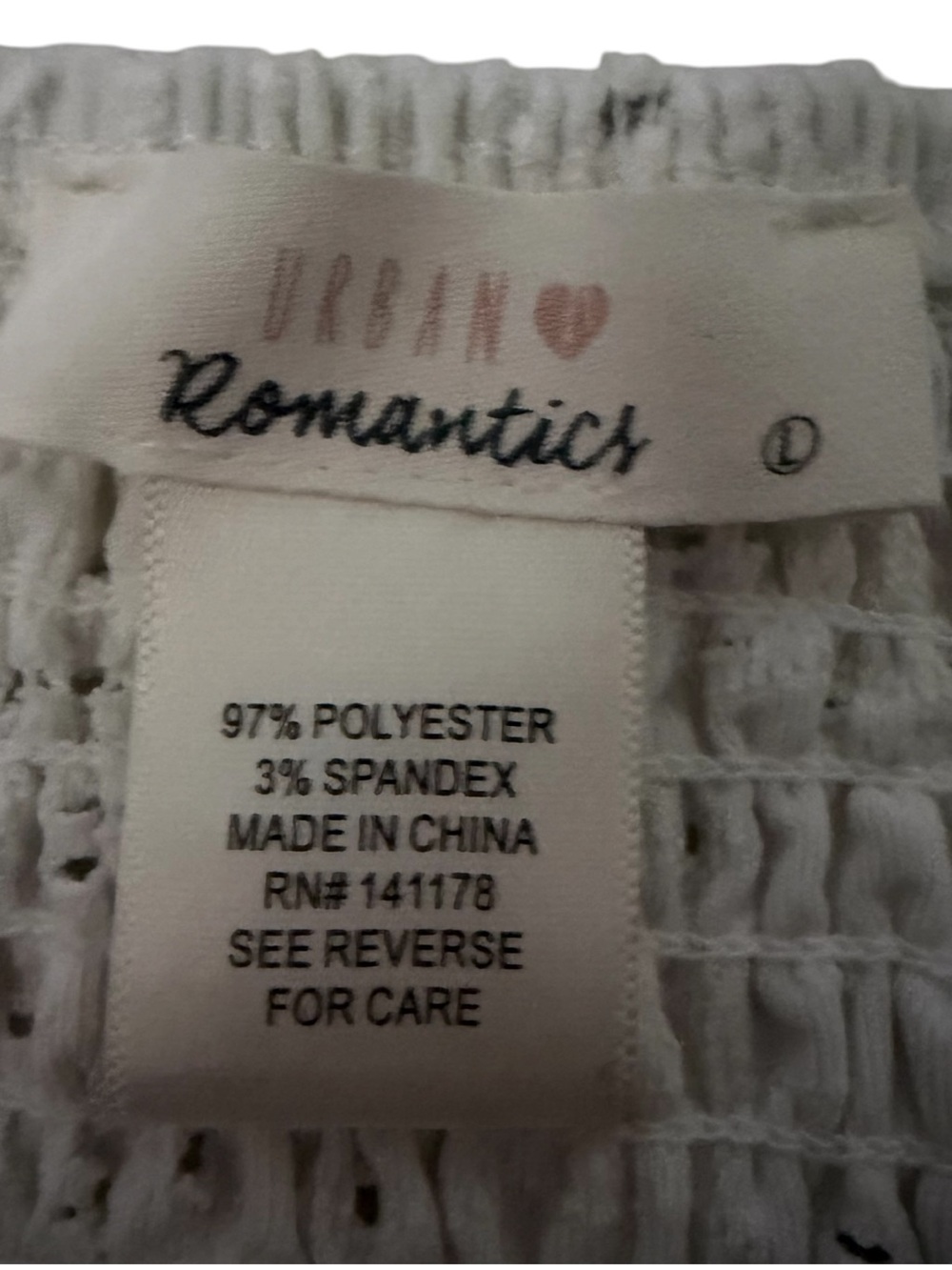URBAN Romantics ~ Crop Top ~ White Eyelet ~ Scalloped Cap Sleeves Smocked Back - Picture 4 of 5